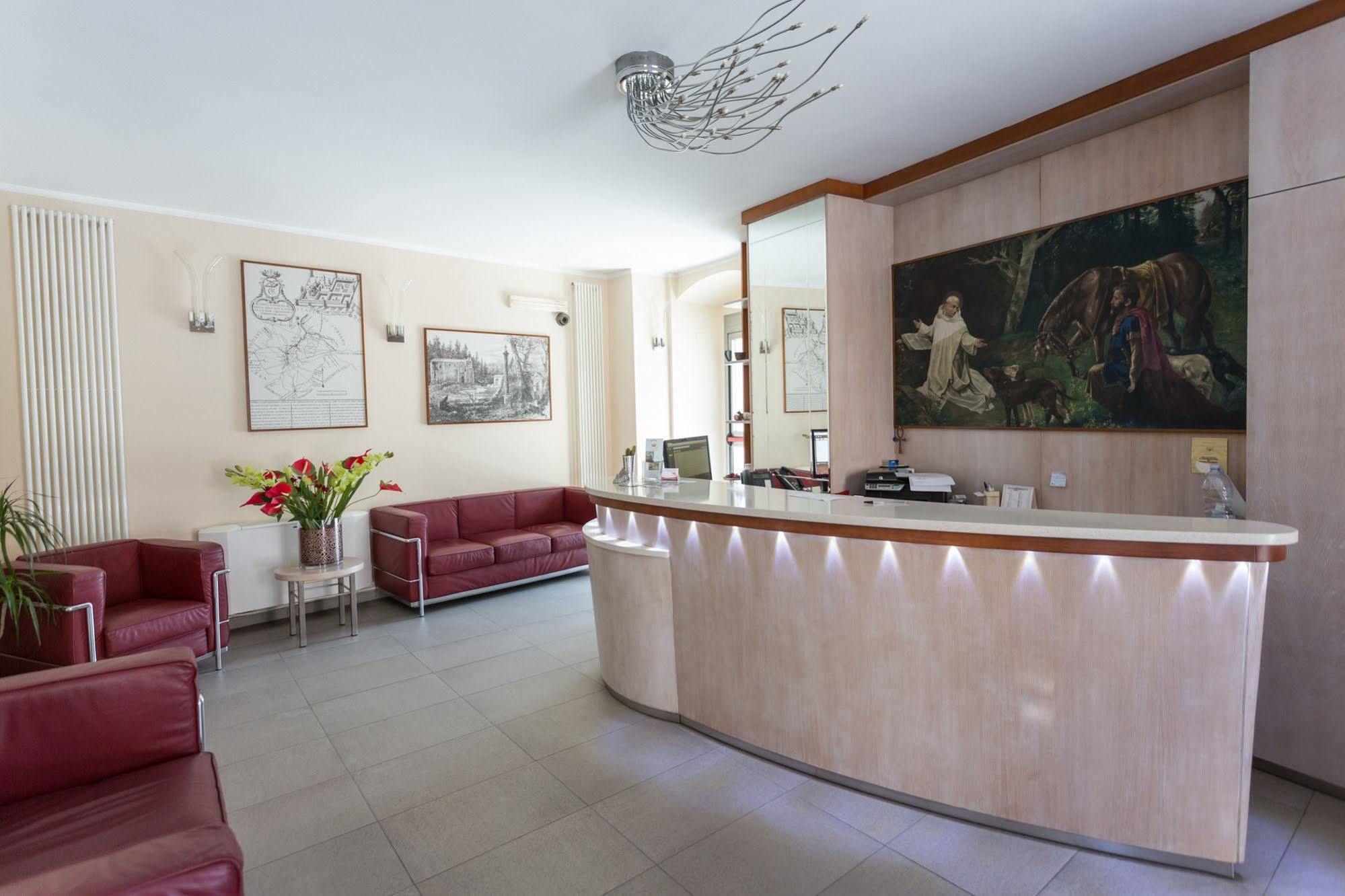 Hotel Conte Ruggero Serra San Bruno Bagian luar foto